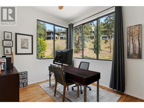 3450 Shayler Road, Kelowna, BC - Indoor