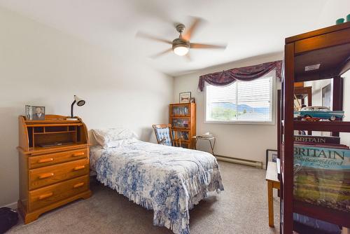 101-965 King Street, Penticton, BC - Indoor Photo Showing Bedroom