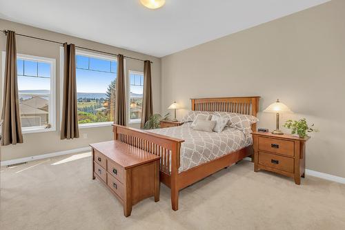 2040 Spyglass Way, West Kelowna, BC - Indoor Photo Showing Bedroom