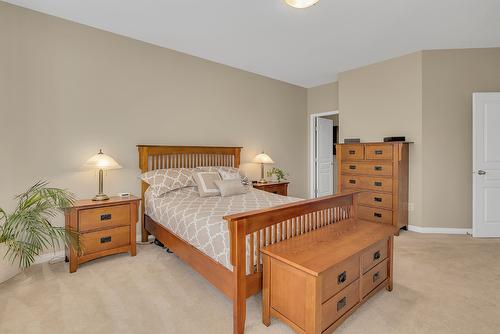 2040 Spyglass Way, West Kelowna, BC - Indoor Photo Showing Bedroom