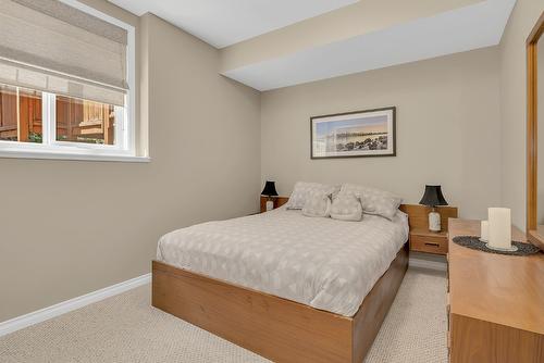 2040 Spyglass Way, West Kelowna, BC - Indoor Photo Showing Bedroom