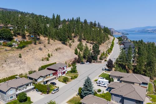 2040 Spyglass Way, West Kelowna, BC - Outdoor With View