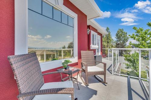 2040 Spyglass Way, West Kelowna, BC - Outdoor With Exterior