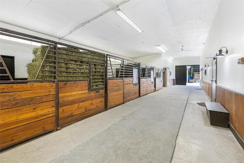 4452 Sleepy Hollow Road, Armstrong, BC -  Photo Showing Other Room