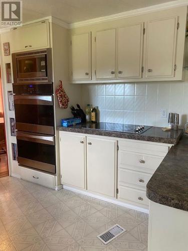 12213 Pacific Avenue, Fort St. John, BC - Indoor Photo Showing Kitchen