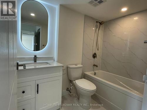 1714 - 150 Alton Towers Circle, Toronto (Milliken), ON - Indoor Photo Showing Bathroom