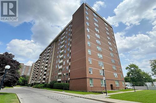 1111 - 175 Hilda Avenue, Toronto (Newtonbrook West), ON - Outdoor With Facade