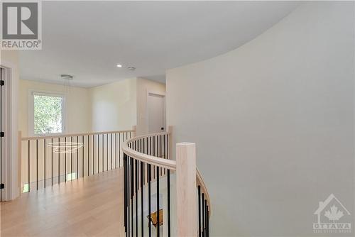 21 Parmalea Crescent, Ottawa, ON - Indoor Photo Showing Other Room