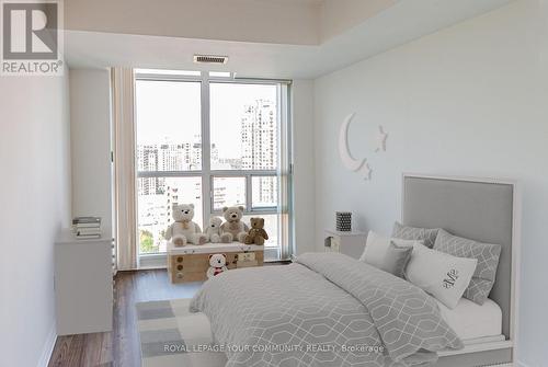 2101 - 28 Harrison Garden Boulevard, Toronto (Willowdale East), ON - Indoor Photo Showing Bedroom