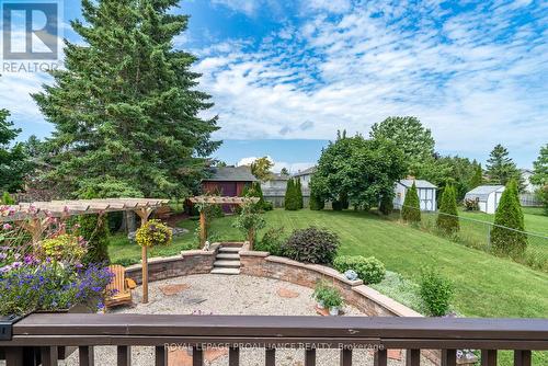 37 Harbourview Crescent, Prince Edward County (Wellington), ON - Outdoor