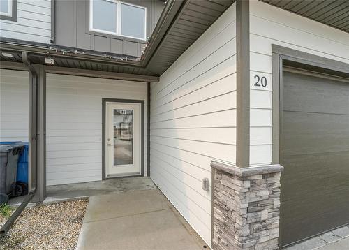 20 Dochart Gate, Niverville, MB - Outdoor With Exterior