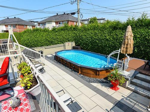 Pool - 347 Rue Guy-Girouard, Beloeil, QC 