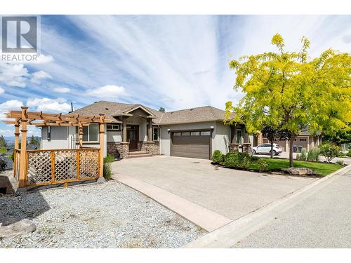 368 Trumpeter Court, Kelowna, BC - Outdoor With Facade