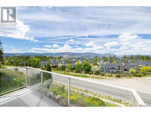 368 Trumpeter Court, Kelowna, BC - Outdoor With View