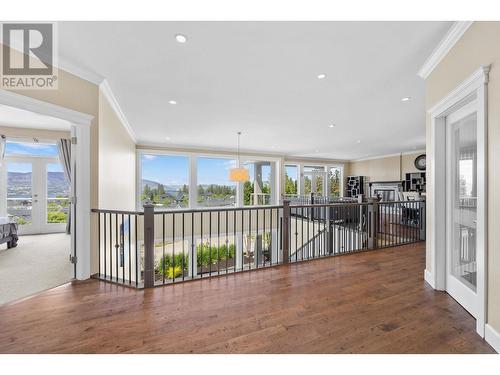 368 Trumpeter Court, Kelowna, BC - Indoor Photo Showing Other Room