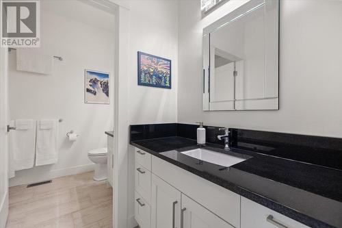 5420 Resort Drive, Fernie, BC - Indoor Photo Showing Bathroom