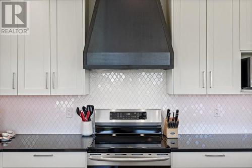 5420 Resort Drive, Fernie, BC - Indoor Photo Showing Kitchen