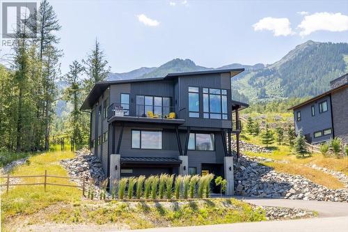 5420 Resort Drive, Fernie, BC - Outdoor