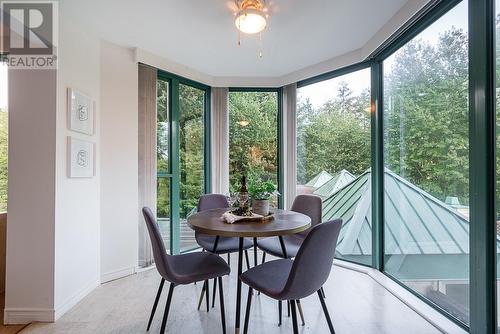 4A 338 Taylor Way, West Vancouver, BC - Indoor Photo Showing Dining Room