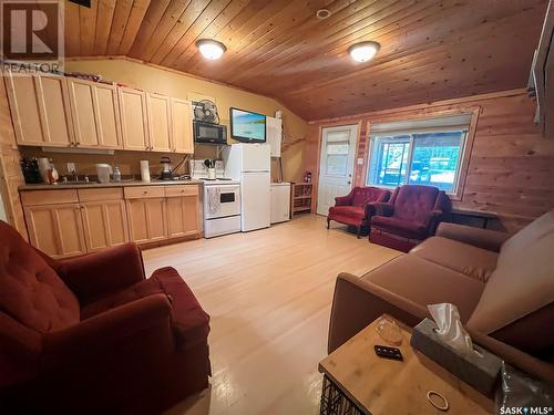 6 Boots Bay, Candle Lake, SK - Indoor