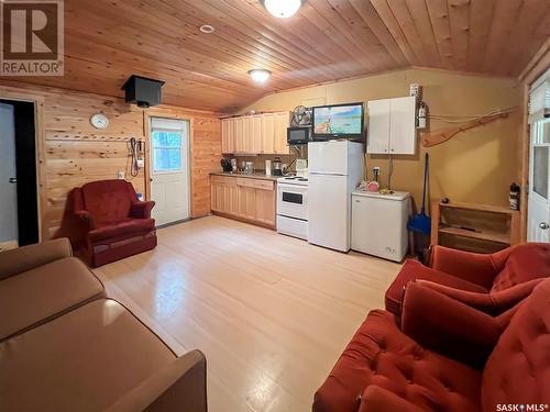 6 Boots Bay, Candle Lake, SK - Indoor