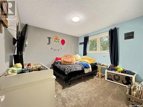 9002 Abbott Avenue, North Battleford, SK - Indoor Photo Showing Bedroom