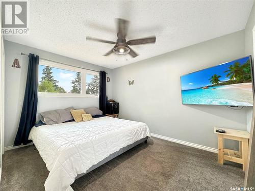 9002 Abbott Avenue, North Battleford, SK - Indoor Photo Showing Bedroom