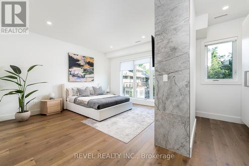 3 - 1397 York Road, Niagara-On-The-Lake, ON - Indoor Photo Showing Bedroom