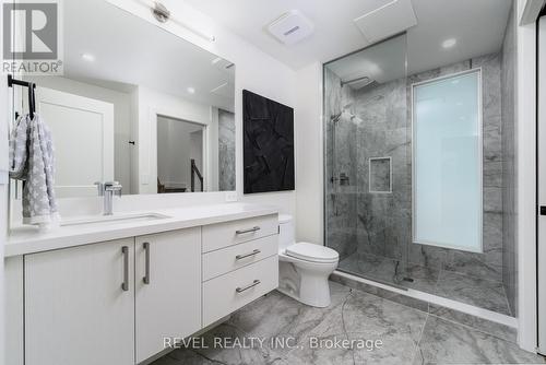 3 - 1397 York Road, Niagara-On-The-Lake, ON - Indoor Photo Showing Bathroom