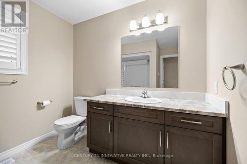 18 York Drive, Peterborough (Northcrest), ON - Indoor Photo Showing Bathroom