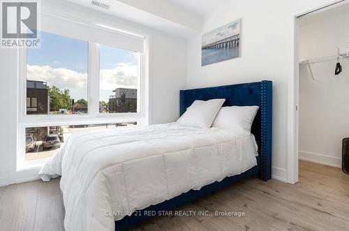 C305 - 6065 Mcleod Road, Niagara Falls, ON - Indoor Photo Showing Bedroom