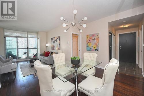 1207 - 3504 Hurontario Street, Mississauga (Fairview), ON - Indoor Photo Showing Dining Room