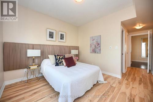 1207 - 3504 Hurontario Street, Mississauga (Fairview), ON - Indoor Photo Showing Bedroom