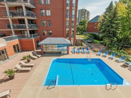 Pool - 301-4470 Ch. Des Cageux, Laval (Chomedey), QC 