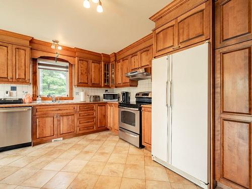 Kitchen - 71 Ch. Des Patton, Les Îles-De-La-Madeleine, QC - Indoor Photo Showing Kitchen