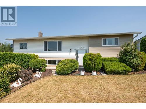 2472 Smid Road, West Kelowna, BC - Outdoor