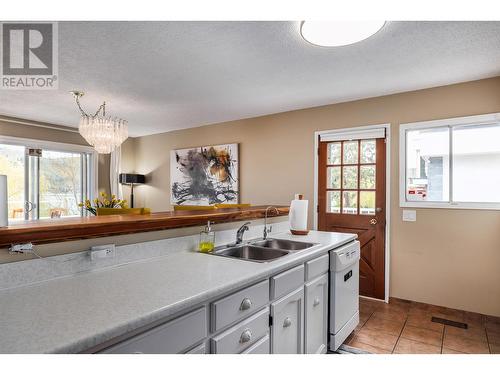 8291 Okanagan Landing Road, Vernon, BC - Indoor Photo Showing Kitchen With Double Sink