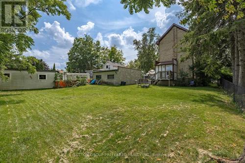 176 Huron Street, Woodstock, ON - Outdoor