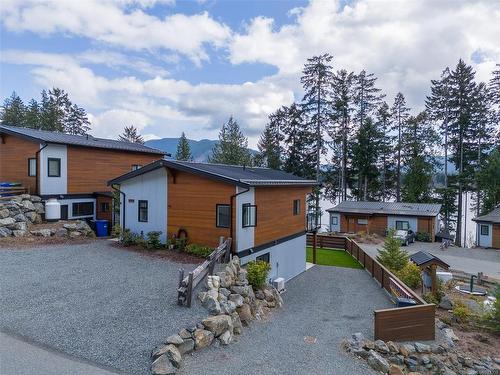 7420 Cottage Way, Lake Cowichan, BC 