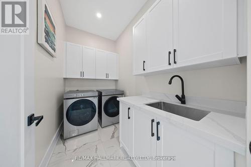 1 Spruceview Place, Whitchurch-Stouffville (Ballantrae), ON - Indoor Photo Showing Laundry Room