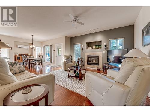 2642 Golf View Place, Blind Bay, BC - Indoor Photo Showing Living Room With Fireplace