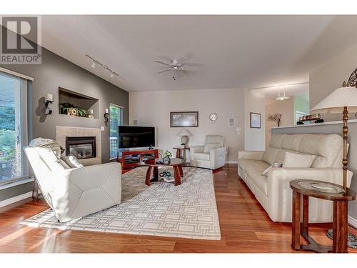 2642 Golf View Place, Blind Bay, BC - Indoor Photo Showing Living Room With Fireplace