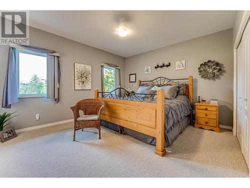 2642 Golf View Place, Blind Bay, BC - Indoor Photo Showing Bedroom