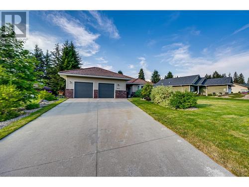 2642 Golf View Place, Blind Bay, BC - Outdoor