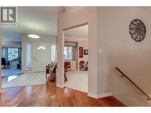 2642 Golf View Place, Blind Bay, BC - Indoor Photo Showing Other Room