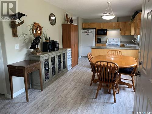 909 Prince Street, Hudson Bay, SK - Indoor Photo Showing Kitchen