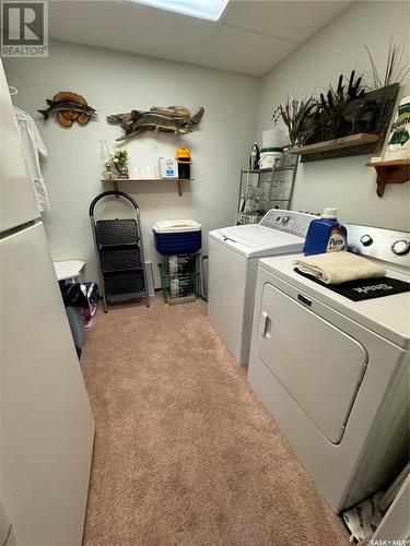 909 Prince Street, Hudson Bay, SK - Indoor Photo Showing Laundry Room