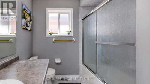 51 Passfield Trail, Brampton (Bram East), ON - Indoor Photo Showing Bathroom