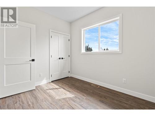 2991 27 Street Ne, Salmon Arm, BC - Indoor Photo Showing Other Room