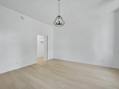 Master bedroom - 941  - 943 Rue Du Joli-Bourg, Saint-Jérôme, QC - Indoor Photo Showing Other Room